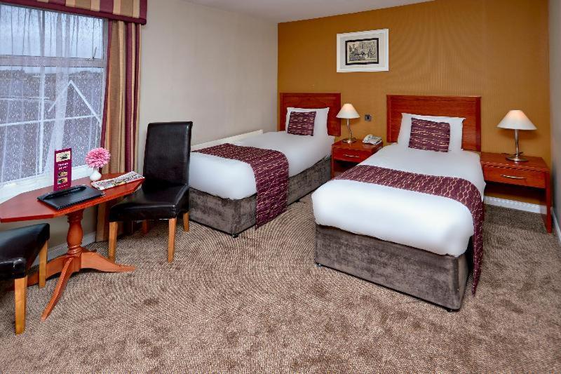 Eviston House Hotel Killarney Room photo